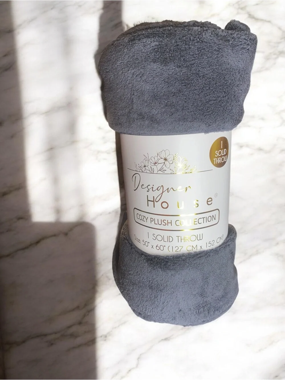 Cozy Plush Collection Solid Gray Throw